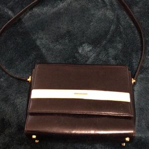 St. John’s shoulder bag